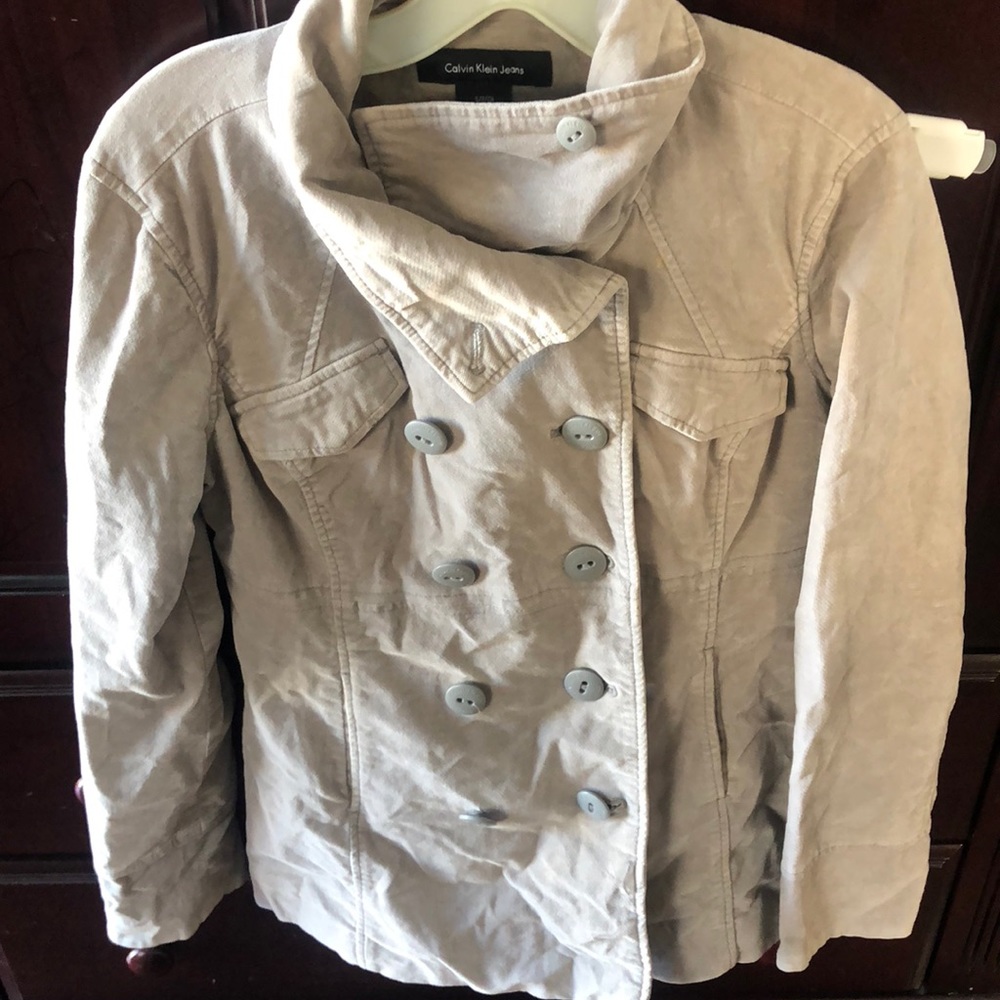 Women’s peacoat